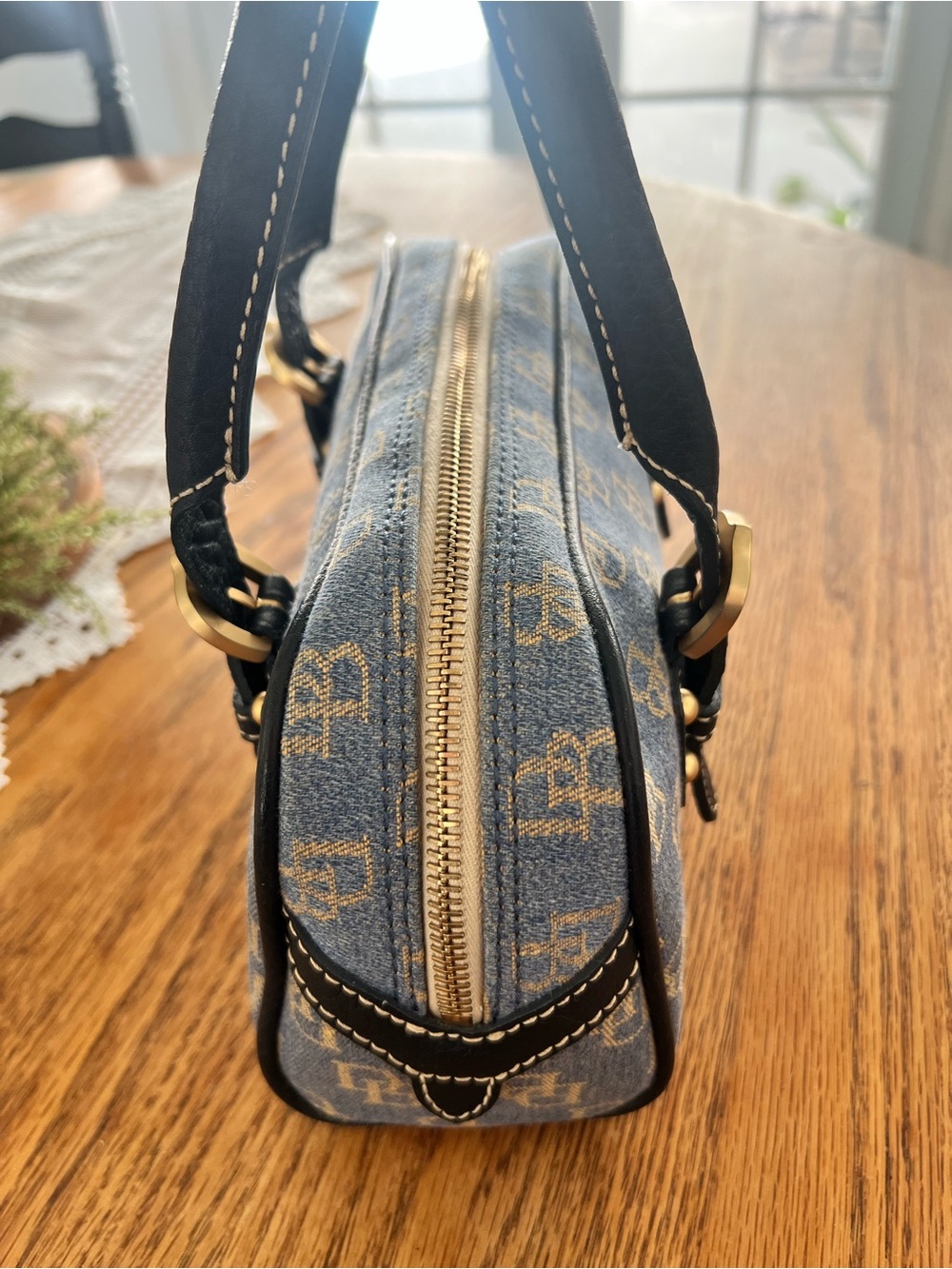 Dooney & Bourke Mini Barrel Bag - Picture 3 of 13